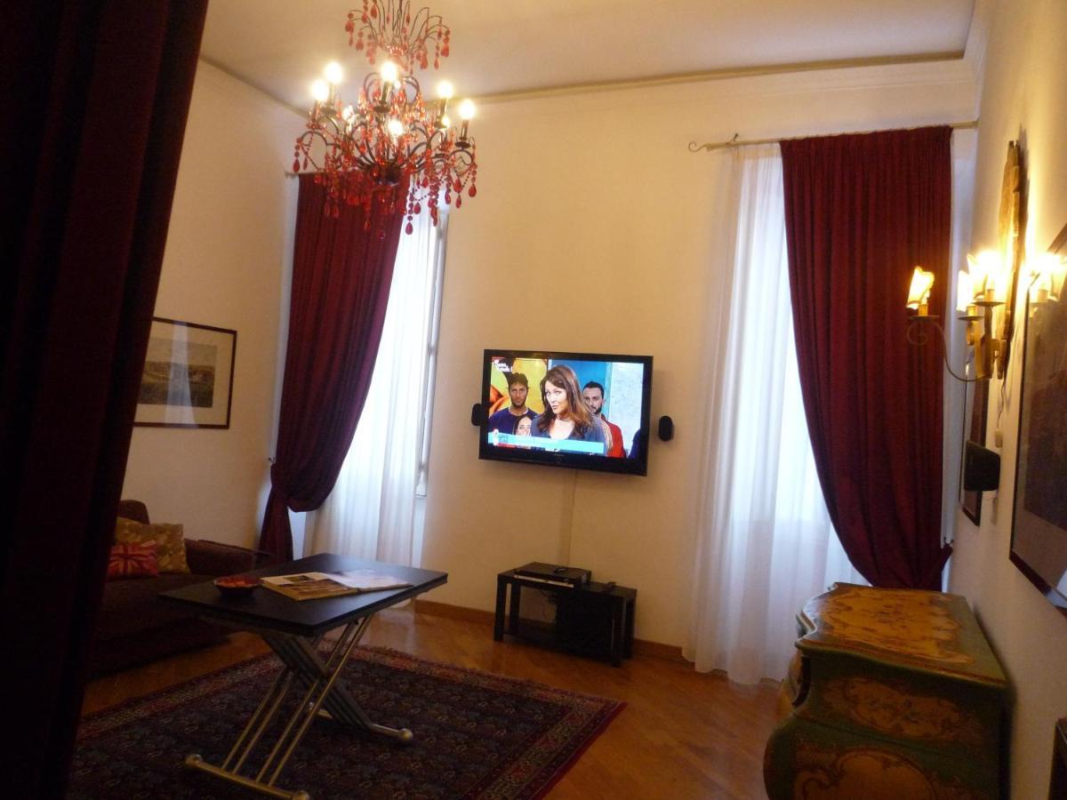דירות רומא Residenza Mucha חדר תמונה